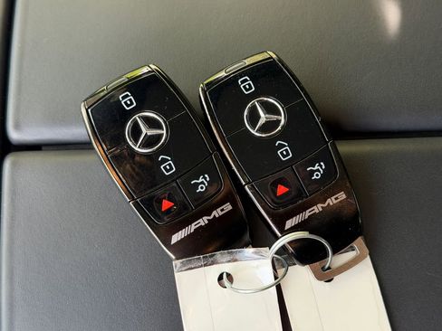 Used 2024 Mercedes-Benz GLS 63 AMG 4MATIC image 51