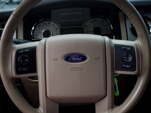 Used 2007 Ford Expedition Eddie Bauer AWD/4WD image 9