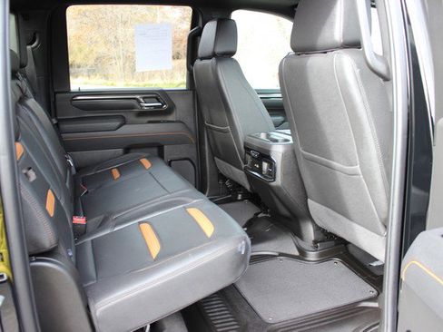 Used 2025 GMC Sierra 3500 AT4 image 19