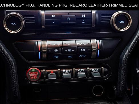 Used 2022 Ford Mustang Shelby GT500 w/ Technology Package RWD image 30
