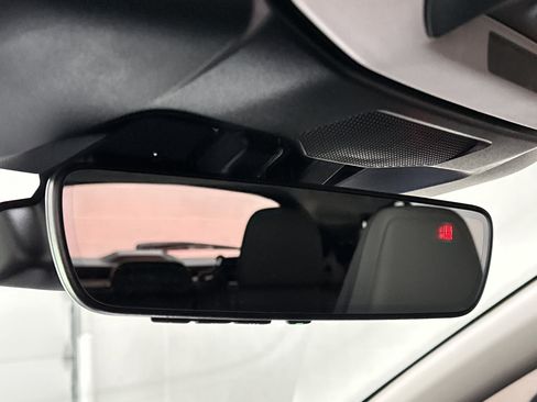 Used 2024 Subaru Crosstrek 2.5i Limited image 33