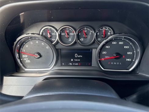 Used 2021 Chevrolet Silverado 1500 LT image 13