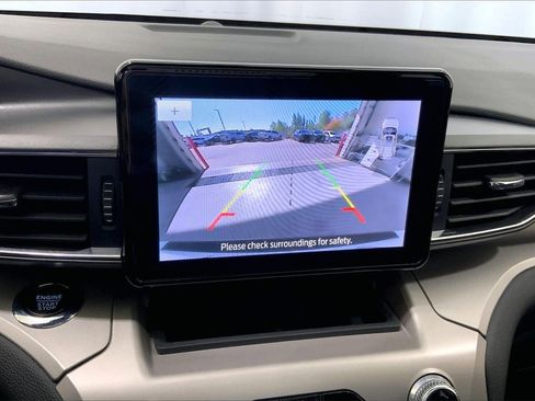 Certified 2023 Ford Explorer XLT w/ Equipment Group 202A image 24