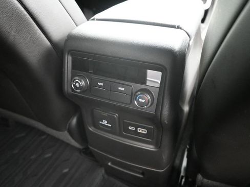 Used 2023 GMC Acadia SLT w/ Trailering Package AWD/4WD image 14