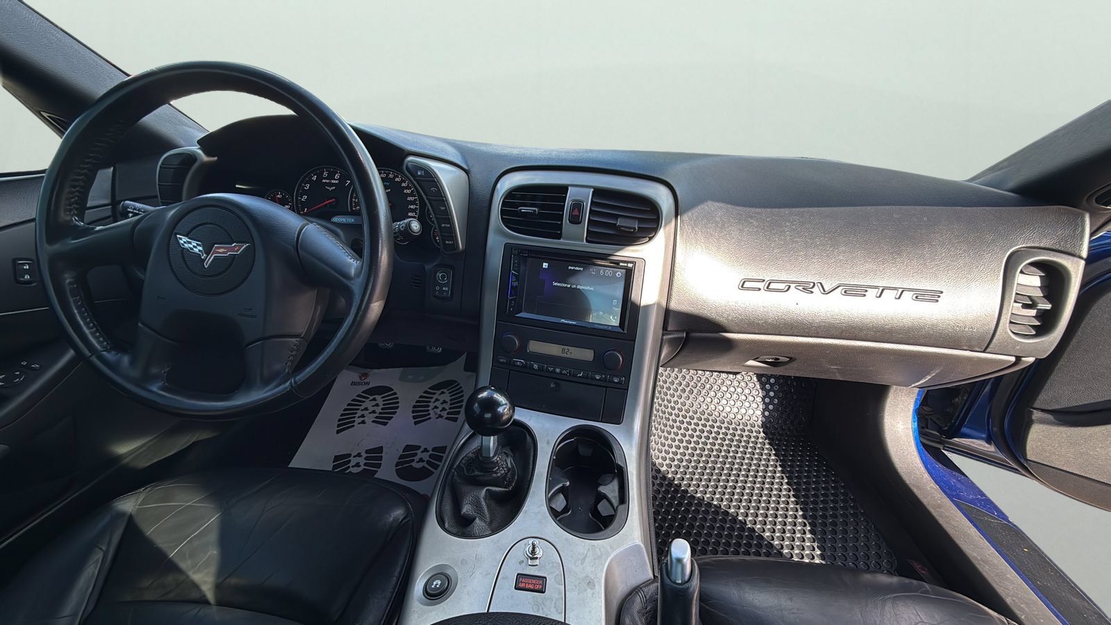 Used 2005 Chevrolet Corvette Coupe RWD image 19