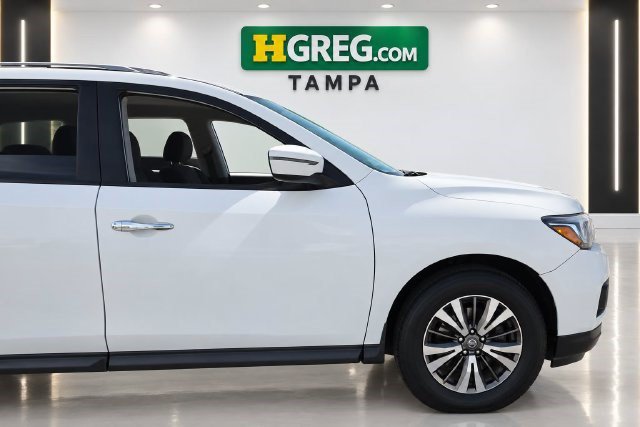 Used 2019 Nissan Pathfinder S FWD image 6