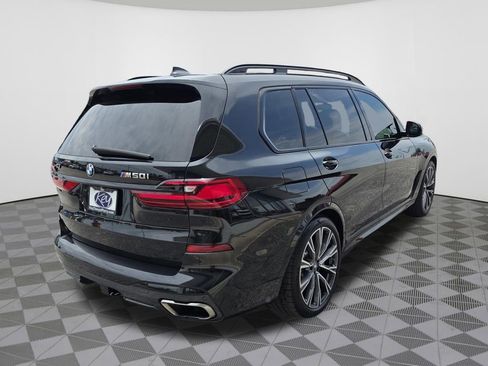 Used 2021 BMW X7 M50i w/ Dynamic Handling Package AWD/4WD image 11