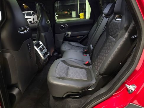 Used 2022 Land Rover Range Rover Sport SVR image 37
