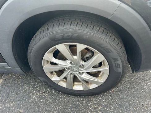Used 2020 Hyundai Tucson Value w/ Cargo Package AWD/4WD image 2