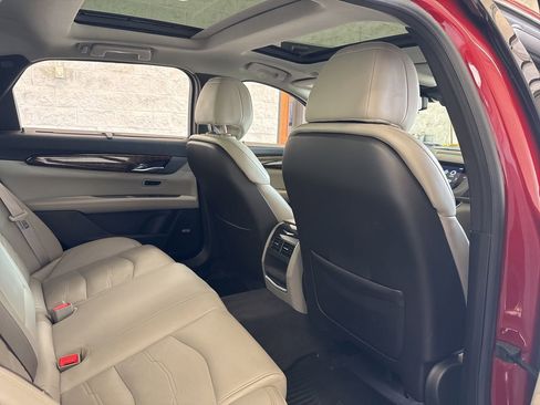 Used 2018 Cadillac CT6 Luxury AWD/4WD image 47