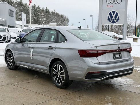 New 2026 Volkswagen Jetta SE image 13