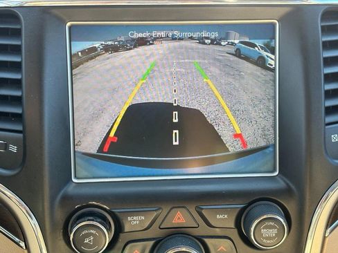 Used 2016 Jeep Grand Cherokee Limited image 25