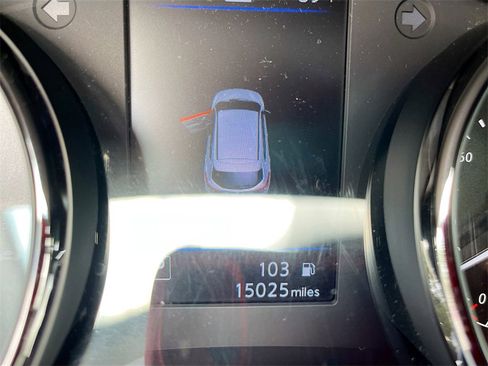 Used 2022 Nissan Rogue Sport SL image 12