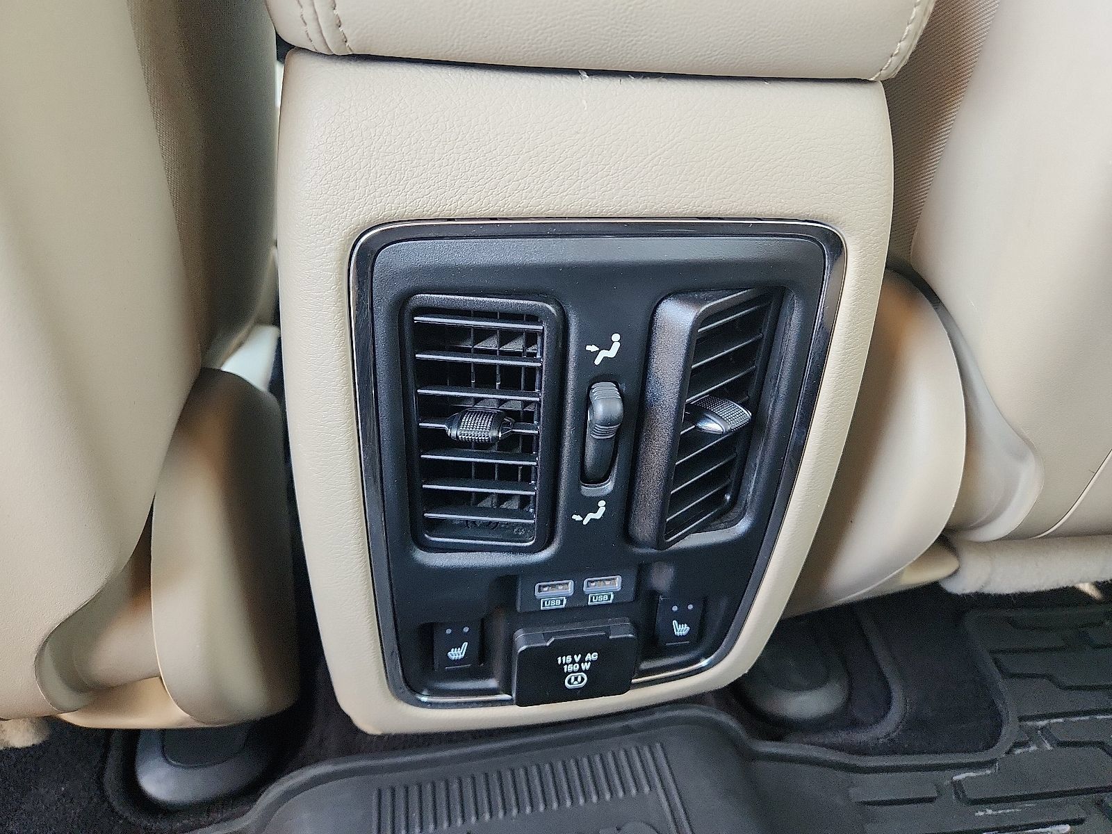 Used 2017 Jeep Grand Cherokee Limited AWD/4WD image 10