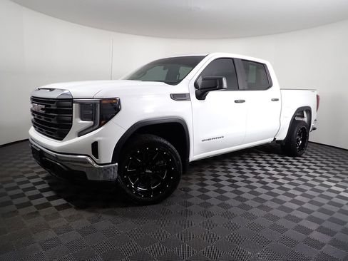 Used 2023 GMC Sierra 1500 Pro w/ Pro Value Package image 9