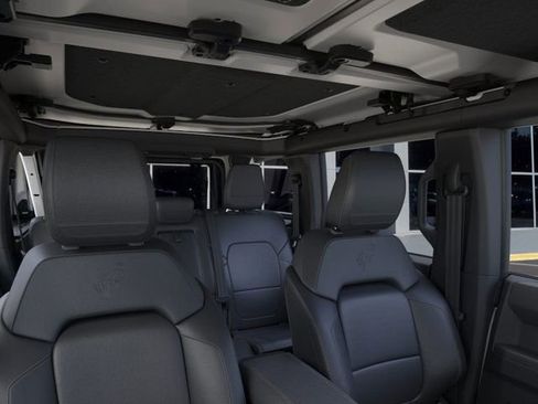 New 2025 Ford Bronco Badlands image 14