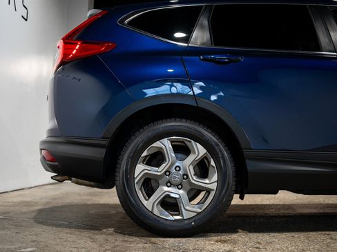 Used 2018 Honda CR-V EX-L image 11