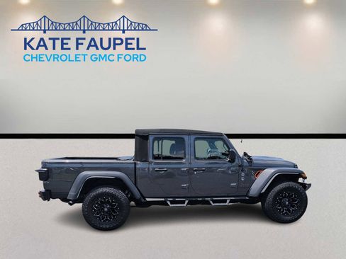 Used 2021 Jeep Gladiator Mojave w/ Trailer Tow Package AWD/4WD image 8