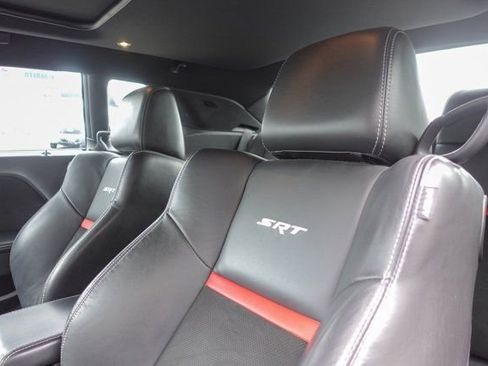 Used 2013 Dodge Challenger SRT8 w/ Harman Kardon Audio Group image 11