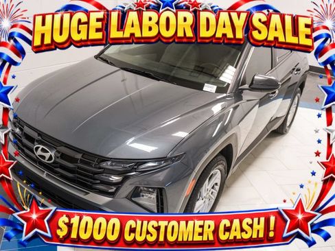 Used 2025 Hyundai Tucson SE FWD image 34