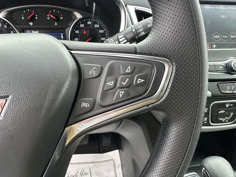Used 2024 Chevrolet Equinox LS w/ LS Convenience Package image 25