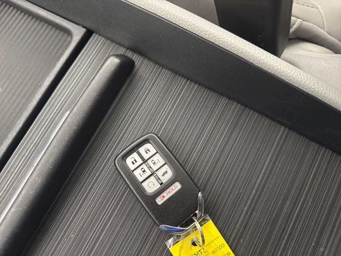 Used 2020 Honda Odyssey Elite image 29