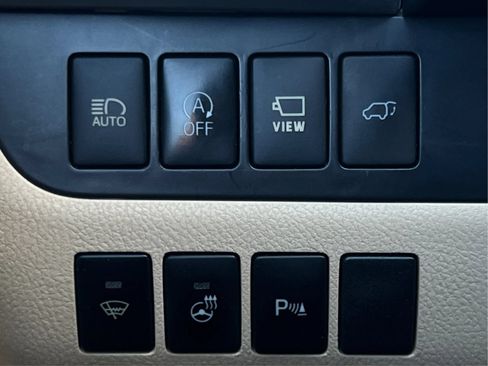 Used 2019 Toyota Highlander Limited Platinum AWD/4WD image 24