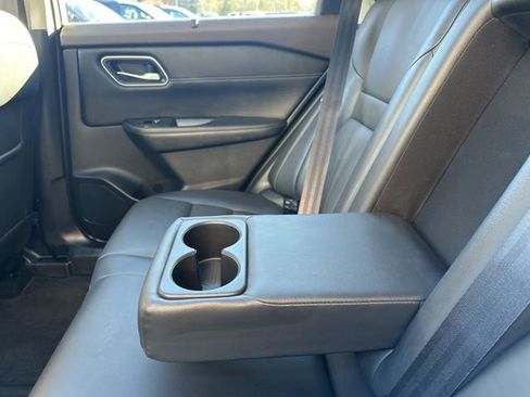 Used 2021 Nissan Rogue SL w/ Premium Package image 27