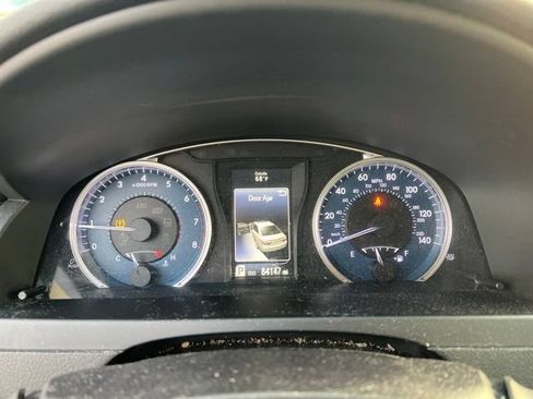 Used 2017 Toyota Camry XLE w/ Convenience Package FWD image 18