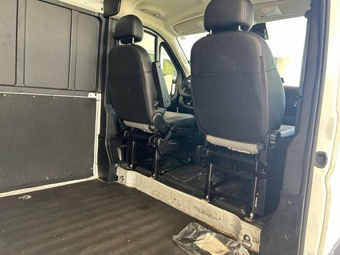 Used 2025 RAM ProMaster 2500 w/ Convenience Group FWD image 26