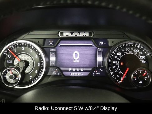 Used 2022 RAM 1500 Big Horn AWD/4WD image 11