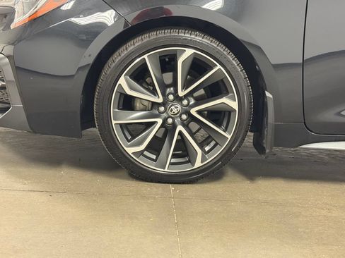 Used 2021 Toyota Corolla SE FWD image 11