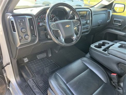 Certified 2018 Chevrolet Silverado 1500 LT w/ LT Convenience Package image 10
