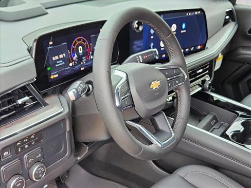 New 2026 Chevrolet Suburban LT w/ Comfort Package image 3