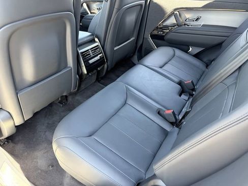Used 2025 Land Rover Range Rover Sport SE AWD/4WD image 25