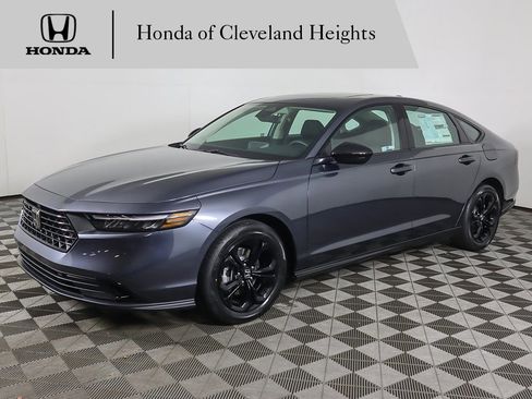Used 2025 Honda Accord SE image 1