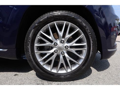 Used 2018 Jeep Grand Cherokee Summit w/ Platinum Series Group AWD/4WD image 9