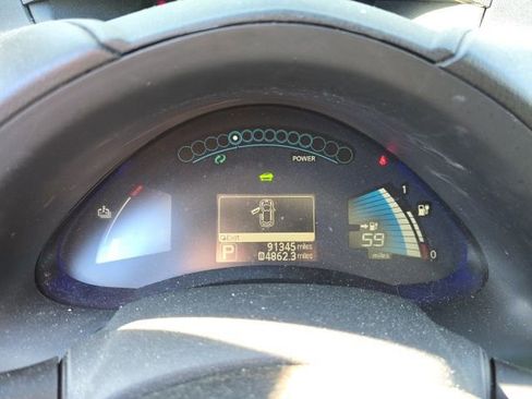 Used 2016 Nissan Leaf SV image 8