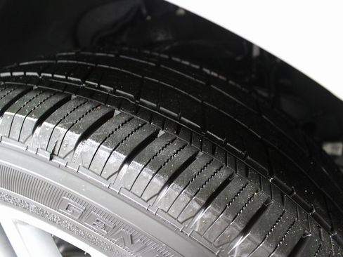 Used 2024 Ford Expedition Platinum image 7