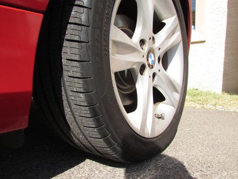 Used 2008 BMW 128i Convertible image 35