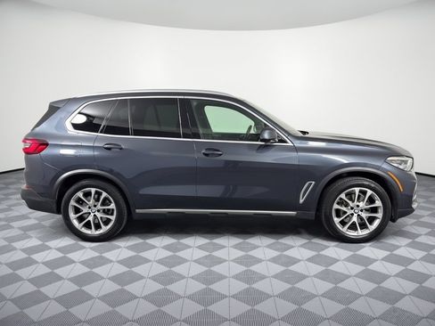Used 2022 BMW X5 sDrive40i w/ Premium Package RWD image 8