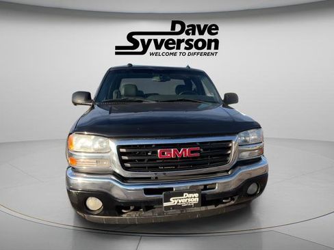 Used 2005 GMC Sierra 1500 SLT w/ Light Duty Power Package image 8