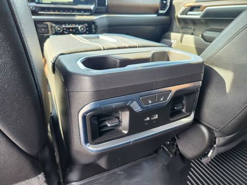 Used 2022 Chevrolet Silverado 1500 High Country image 29