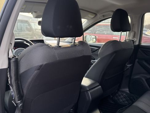 Used 2023 Subaru Crosstrek 2.0i image 24