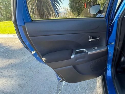 Used 2019 Mitsubishi Outlander Sport FWD image 11