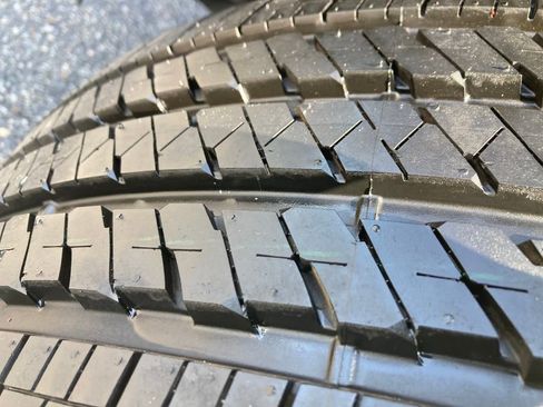 New 2024 Jeep Grand Cherokee Limited 4xe w/ Luxury Tech Group II image 21