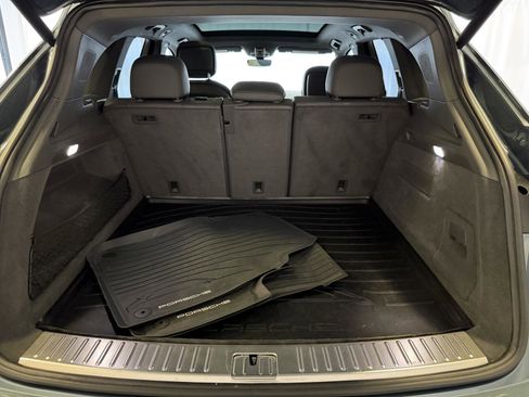 Used 2019 Porsche Cayenne image 28