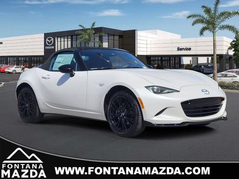 New 2026 MAZDA MX-5 Miata Club w/ Interior Package RWD image 1