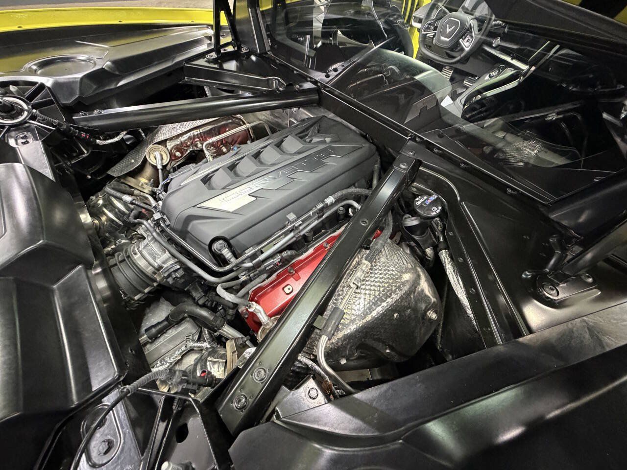 Used 2023 Chevrolet Corvette Stingray Premium Cpe w/ 3LT RWD image 13