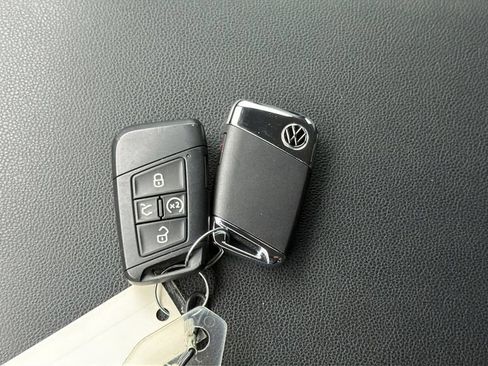 Certified 2023 Volkswagen Atlas SE FWD image 25